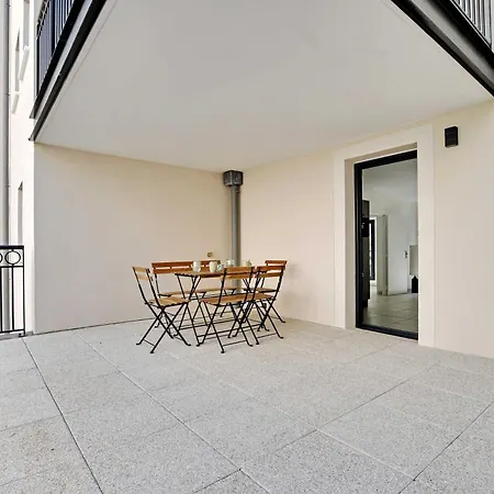 شقة Elegant Appt - 2bdr 6p - Near Paris & La Defense سوراسْنْ